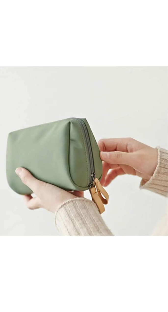 Color Blocking Zipper Portable Cosmetic Bag